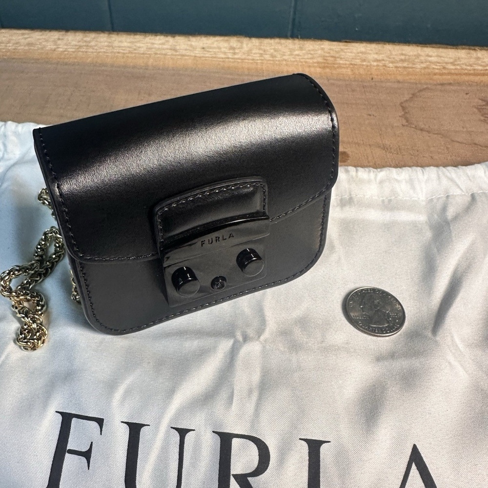 Furla Metropolis Mini Crossbody Black Leather Chain Bag Italy